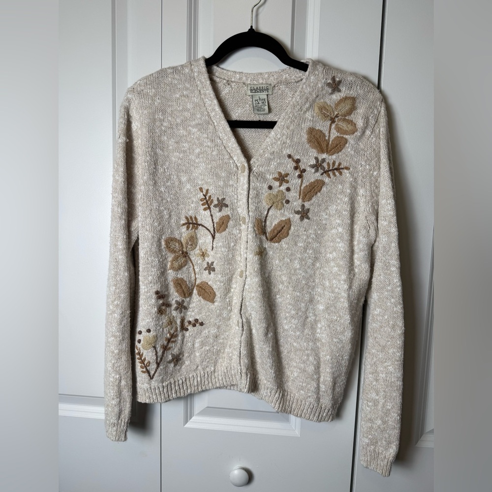 Classic Elements Grandma core sweater